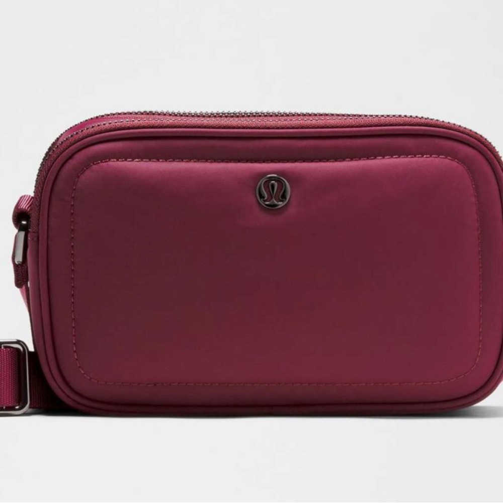 Lululemon Crossbody Camera Bag
